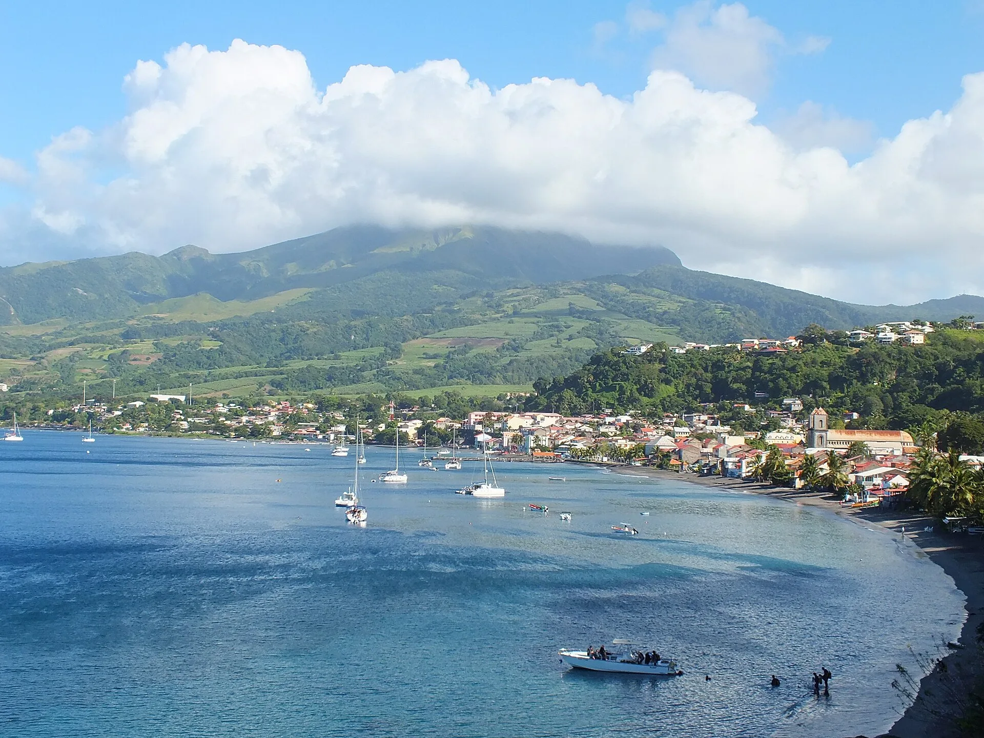 Autour de Saint-Pierre : montagne Pelée, Le Prêcheur et la côte nord